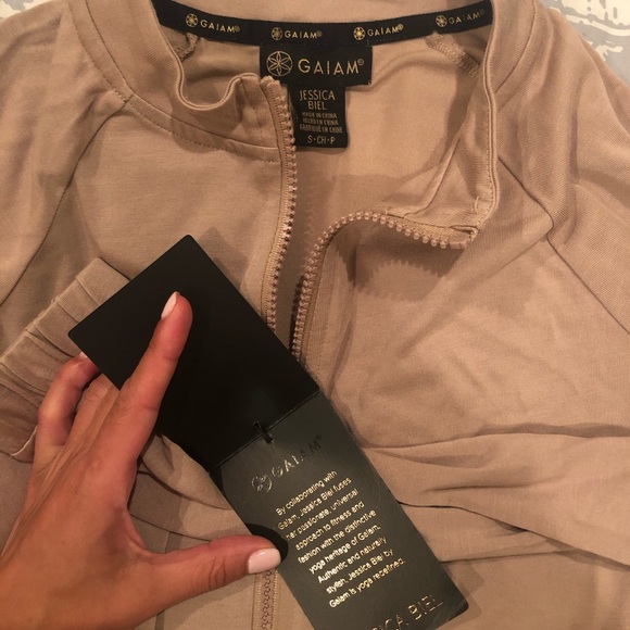 NWT Gaiam X Jessica Biel Bleeker Bomber Jacket SM - Picture 5 of 7